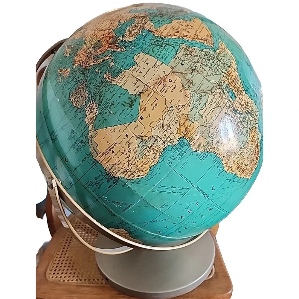 Vintage Globe 16 Inch Executive Weber Costello Hy-Press Bilt Political Turquoise